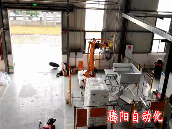 化工粉料自動拆包機減少了客戶運行成本